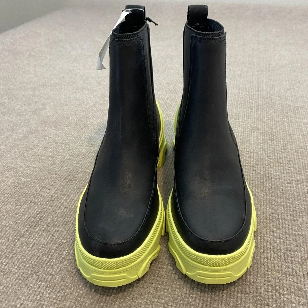 Sorel Chelsea Boots Womens Size 7 Black Waterproof Ankle Neon Sole LZ6060-010 - Picture 2 of 12
